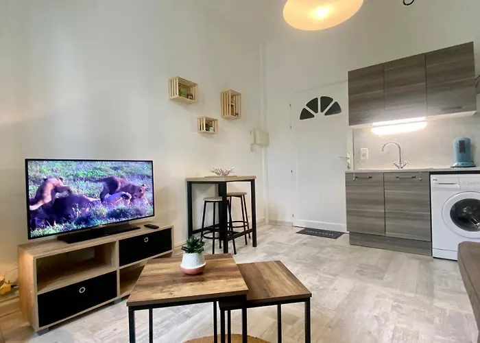 30m2 - 400 Metres Cite Mediavale * Carcassonne